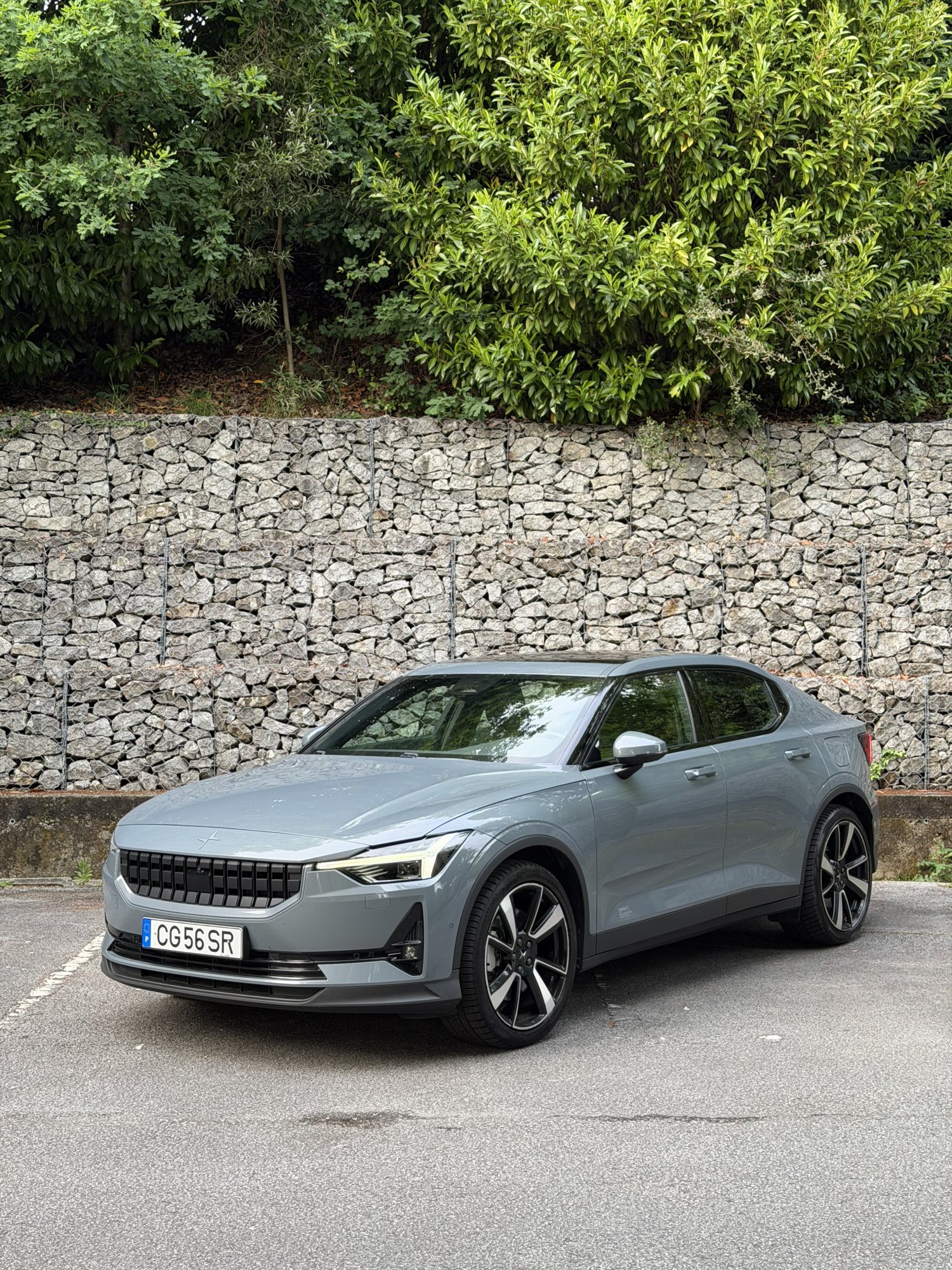 polestar-2-awd-03
